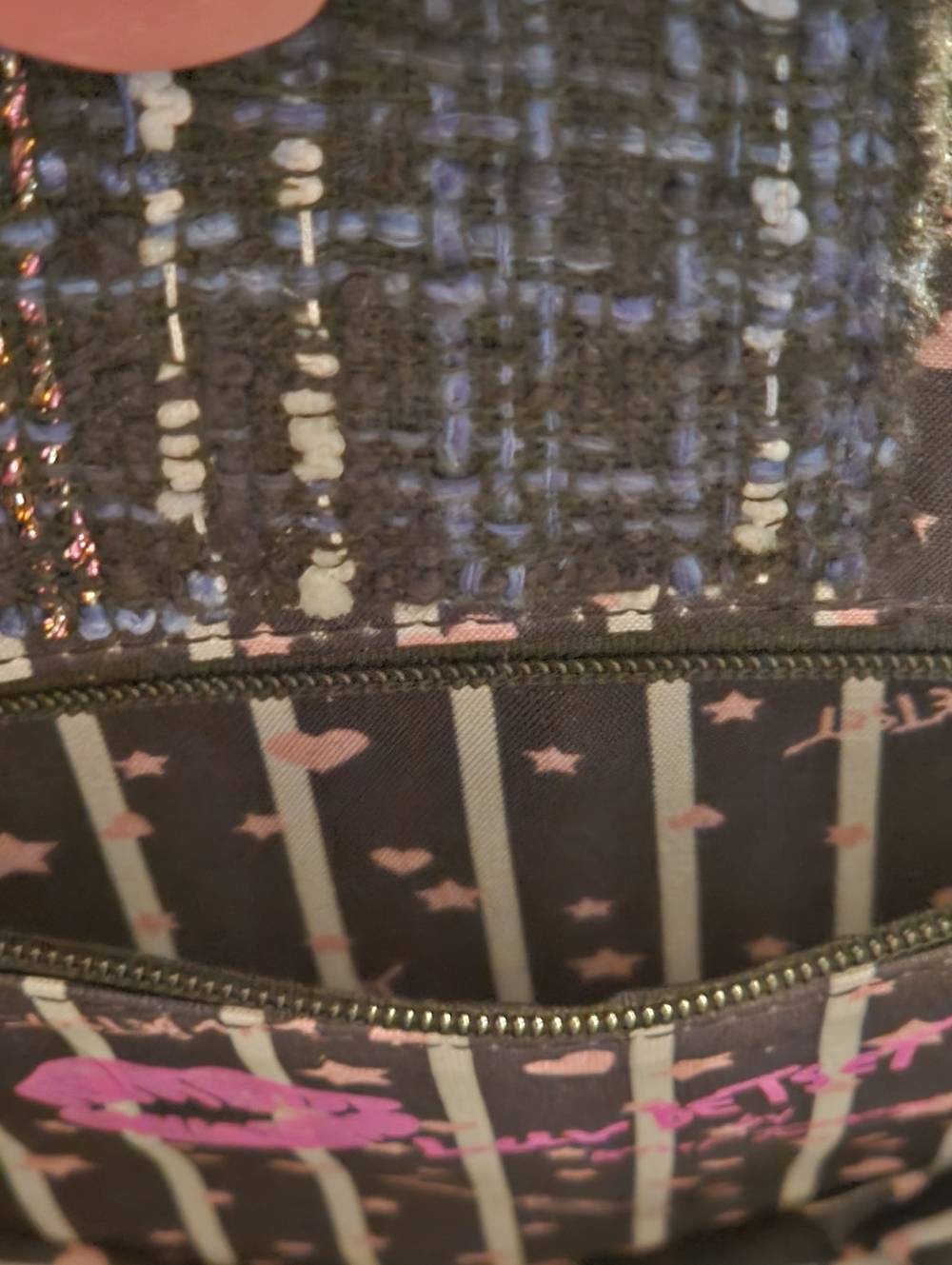 Betsey Johnson Heart-Shaped Tweed Crossbody Bag - Picture 8 of 11